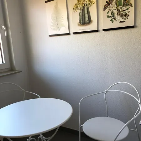 Gemuetlich Blumig-gruenes Mit Bad * Haigerloch